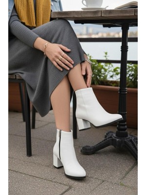 Marina Rosse Kadın Beyaz Cilt Liva Düz Topuklu Kısa Bot