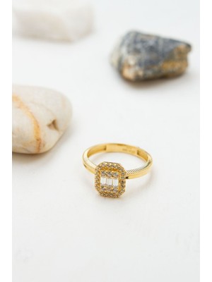 Latif Kuyumcu 14 Ayar Altın Baget Taşlı Yüzük LKYZK1551