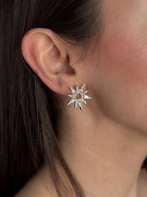 Luseda VIP Işıltılı Yıldız Form Gold Küpe