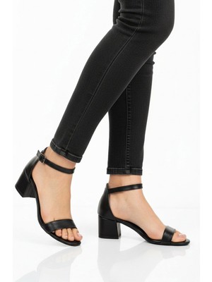 Ayakmod Siyah Bantlı Hafif Kadın Topuklu Abiye 325144 Z