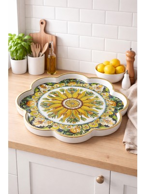 Zucci Home Akdeniz Esintisi Dekoratif Yaldızlı Papatya Sunum Tepsisi | Daisy Siciliano  | Premium Servis Tepsisi - 36X36 cm