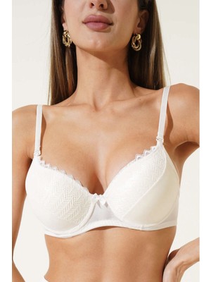 Ecem Yıldız Dantel Detaylı Destekli Sütyen