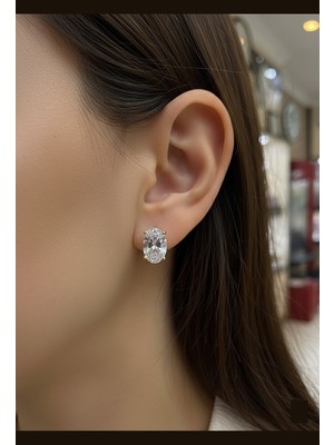 Erer Gümüş Gümüş Oval 12X8 mm 4,5 Carat Altın Kaplama  Tektaş Küpe
