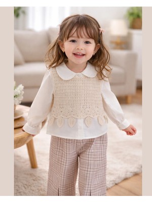 Kız Çocuk Çiçek Işlemeli Örgü Yelekli Pantolonlu 3’lü Takım - Kahverengi Ekose Desenli Premium Set