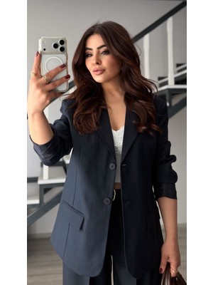 Elisin Lacivert Çıkarılabilir Şal Aksesuarlı Oversize Ceket