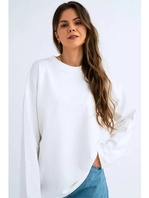 Guaraz Kadın Relax Fit Rahat Kesim %100 Pamuk Uzun Kollu Bisiklet Yaka Basic Tişört