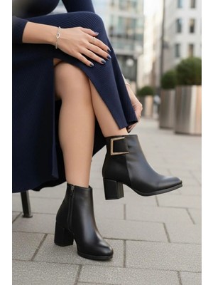 Marina Rosse Kadın Atina Klasik Toka Detaylı Topuklu Kısa Bot