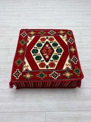 Bakırözü Home Yörük Kırmızı Modeli Çökmeyen Süngerli Şark Köşesi Orta Sehpa (60 x 60 x 20 Cm)