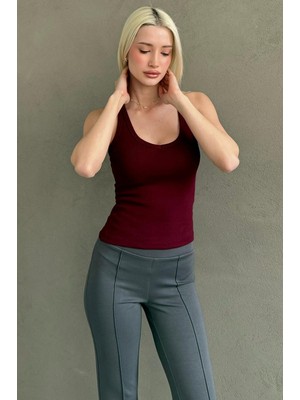 Madmext Bordo Basic Vücuda Oturan Kolsuz Kadın Atlet MG2639