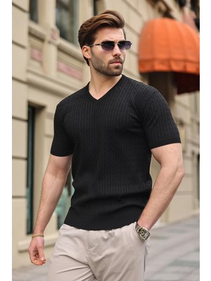 Madmext Siyah V Yaka Kısa Kollu Triko Erkek Tişört E7467