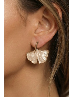 Aurrari Gold Sedefli Ginkgo Yaprağı Küpe