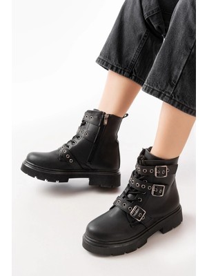 Cash Dukkan 508-3039 Siyah Toka Aksesuarlı Fermuarlı Günlük Kadın Bot