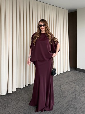 Laluvia Mürdüm Omuz Drapeli Saten Bluz Etek Takım - 8005