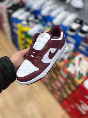 Nike Dunk Low