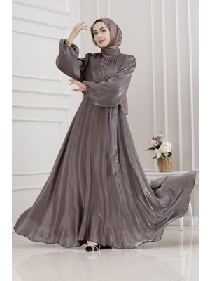 Sevitli Yan Bağlamalı Simli Tesettür Abiye-Kahverengi
