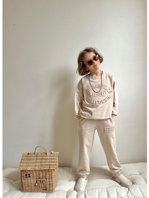 ButumiKids Yeni Sezon Erkek Çocuk Kabartma Yazı Baskılı Pamuk Kumaş Likralı Alt Üst Takım