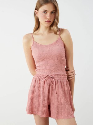 LC Waikiki Pembe U Yaka Dokulu Askılı Crop