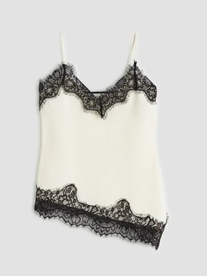 LC Waikiki Ekru V Yaka Ip Askılı Dantelli Kadın Atlet