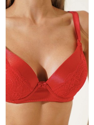 Ecem Yıldız Dantelli Silikon Battal Sütyen