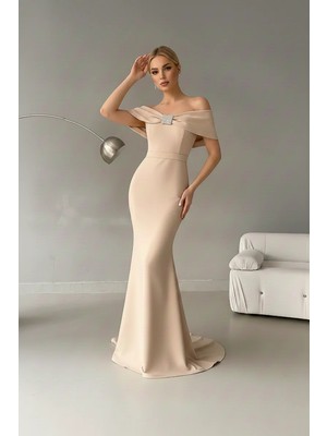 Euro Class Madonna Yaka Taş Detay Maxi Boy Scuba Kumaş Balık Abiye Elbise