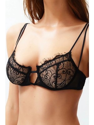 Laperissa Siyah Dantelli Biye Detaylı Ip Askılı Kapsız Örme Sütyen
