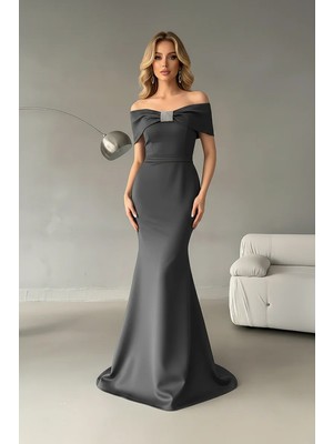 Euro Class Madonna Yaka Taş Detay Maxi Boy Scuba Kumaş Balık Abiye Elbise