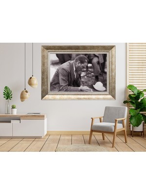 Giyense Gümüş Çerçeveli Atatürk Tablo SV069