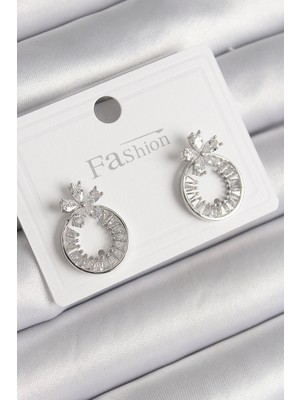 Aesco Pirinç Gümüş Renk Zirkon Taşlı Halka Model Çiçek Figür Kadın Küpe