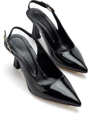 Shemard Kadın Siyah Rugan Arka Açık Sivri Ince Topuklu Ayakkabı