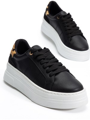 Shemard Kadın Siyah Cilt Poli Taban Leopar Desenli Bağcıklı Yüksek Spor Ayakkabı