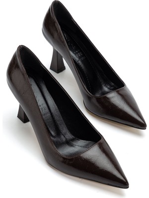 Shemard Kadın Kahverengi Parlak Cilt Sivri Burun Ince Topuklu Stiletto