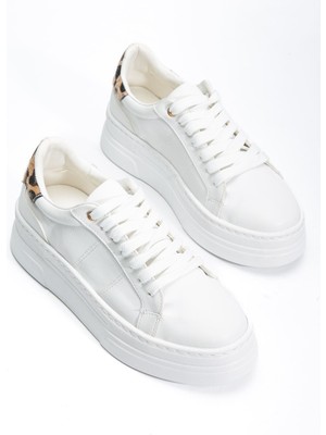 Shemard Kadın Beyaz Cilt Poli Taban Leopar Desenli Bağcıklı Yüksek Spor Ayakkabı