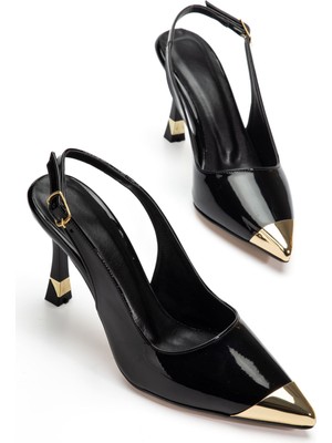 Shemard Kadın Siyah Rugan Gold Burun Detaylı Özel Tasarım Ince Topuklu Stiletto