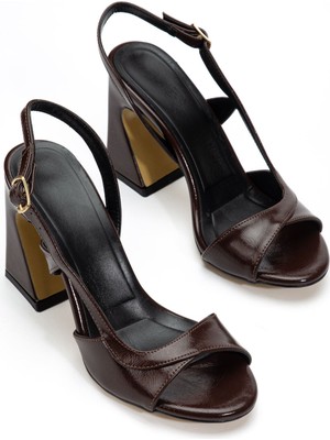 Shemard Kadın Kahve Parlak Cilt Özel Ökçe Klasik Topuklu Ayakkabı