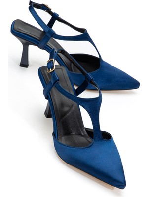 Shemard Lorea Kadın Lacivert Saten Sivri Burun Ince Topuklu Ayakkabı