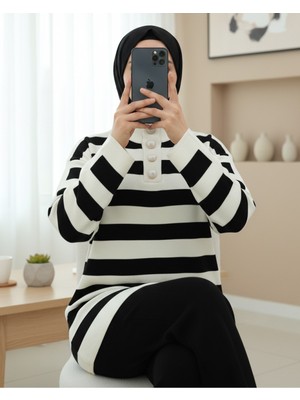Modamorfo Yarım Boğazlı Yakası Düğmeli Kalın Çizgili Triko Takım -Siyah