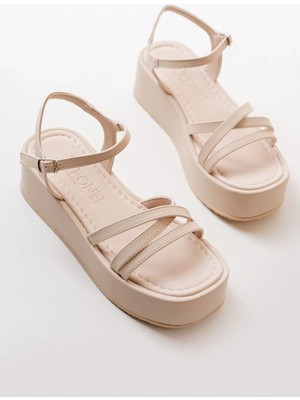 Uslucan Alışveriş 861-1016 Bej Dolgu Kadın Sandalet