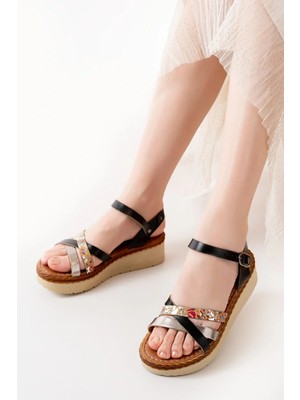 Uslucan Alışveriş 730-015 Siyah Garni Ortopedik Hakiki Deri Dolgu Kadın Sandalet