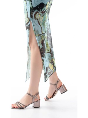 Uslucan Alışveriş S-889  Platin 3 Bantlı Topuklu Kadın Ayakkabı