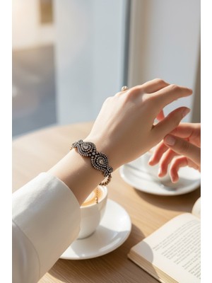 Fayra Accessories Elmas Montür Zirkon Taşlı Otantik Bileklik