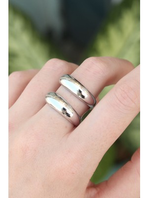 Ett Pirinç Gümüş Renk Ayarlanabilir Şerit Yüzük