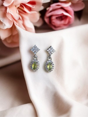 Fayra Accessories Oval Kristal Taşlı Minimal Beyaz Altın Kaplama Küpe