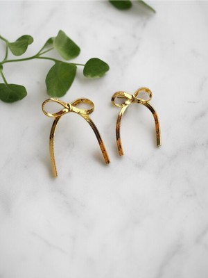 Fayra Accessories Fiyonk Figürlü Altın Kaplama Küpe