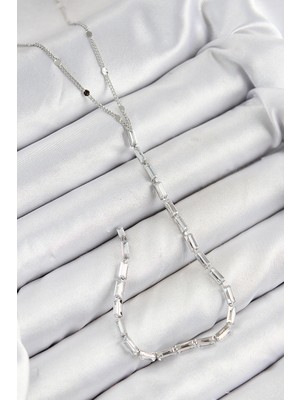 Similar Pirinç Zirkon Taşlı Model Gümüş Renk Y Kolye - TJ-BKO10451