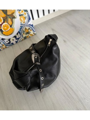 Nevalia Kadın Siyah Soft Deri Omuz Çantası-Büyük Hacimli Metal Tokalı Günlük Çanta