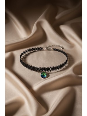 Mistik Desenli Cam Uçlu Siyah Dantel Choker - Renkli Meduza Figürlü Boyunluk - Sanatsal Kolye