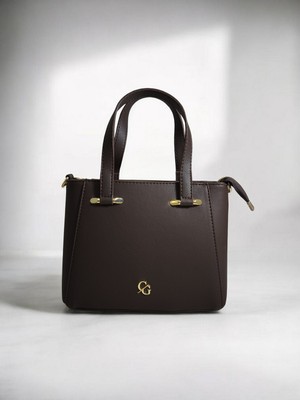 Januga Kadın Acı Kahve Kaliteli Astarlı Şık Fermuar Kapama Ayarlanabilir Askılı El ve Omuz Çantası