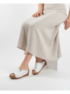 Ender Iç Dış Hakiki Deri Dolgu Taban V Tokalı Beyaz Kadın Terlik