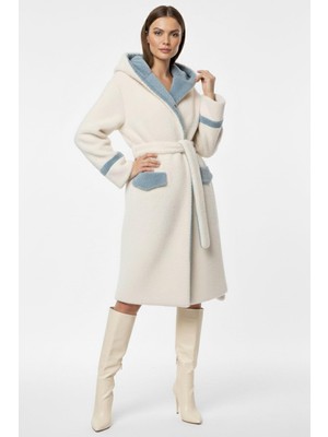 Deriderim Beyaz Mavi Kapüşonlu Kemerli Kadın Alcantra Kaban