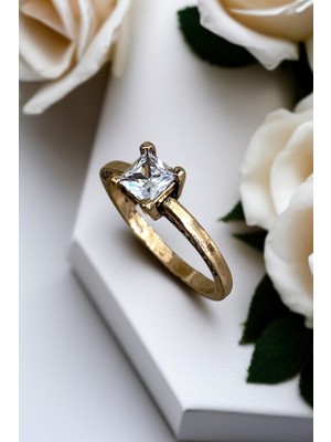 Fayra Accessories Tek Taş Yüzük